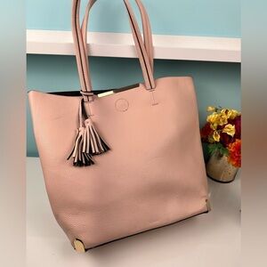 Rose dust large tote handbag, Kelly & Katie, newlike condition